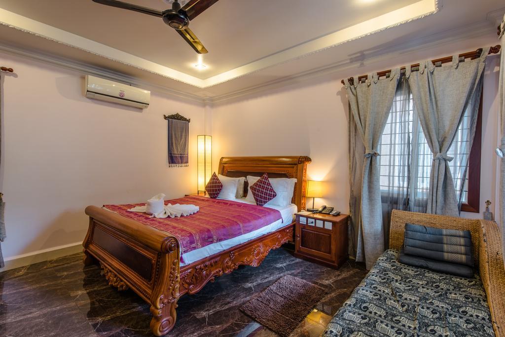 Delux Villa Battambang Exterior photo